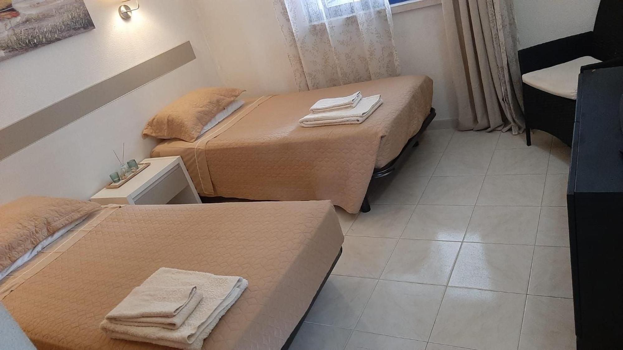 Bempostas Do Sol, Rua Gil Simoes, Lote 73c * Alvor